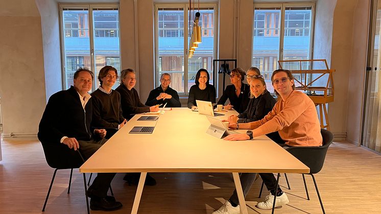 Projektgruppen i möte