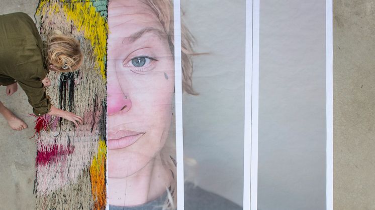 Konstnären Emelie Röndahl är en av årets mottagare av Stenastiftelsens kulturstipendium inom bild och form. Foto: Peter Claesson