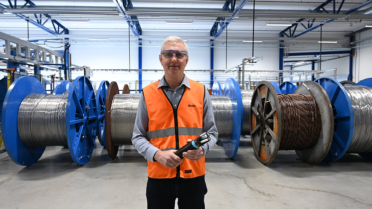 Utvecklad tillsammans med kunder – AMCL 12/24 kV hjälper energibolag att sänka sitt klimatavtryck där det räknas som mest.