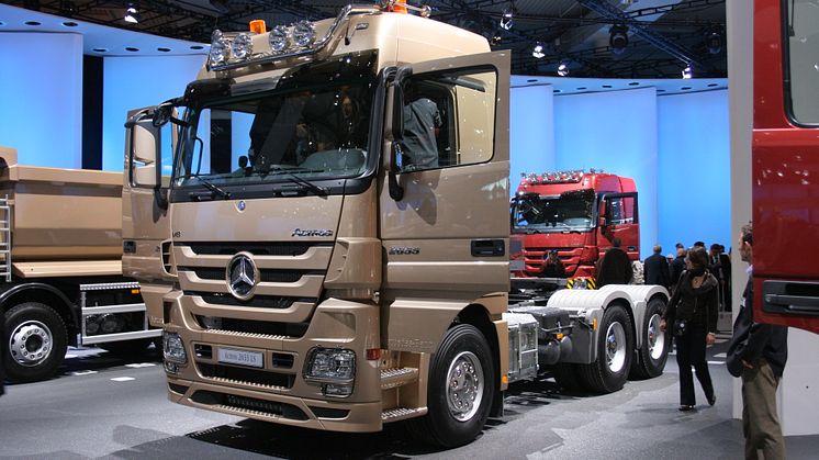 Fotograf des Mercedes-Benz Actros MP3: Blauschrauber007