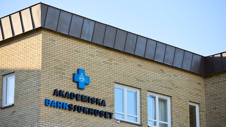 Över 34 miljoner kronor till Uppsala universitet för barnonkologisk forskning