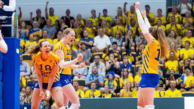 I maj välkomnar vi Sveriges damlandslag i volleyboll till sin base camp i Halmstad. Foto: Robert Boman