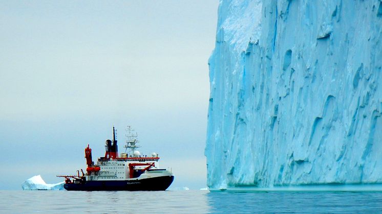 The RV Polarstern in front of a huge iceberg in Pine Island Bay - credit J Klages AWI.jpg