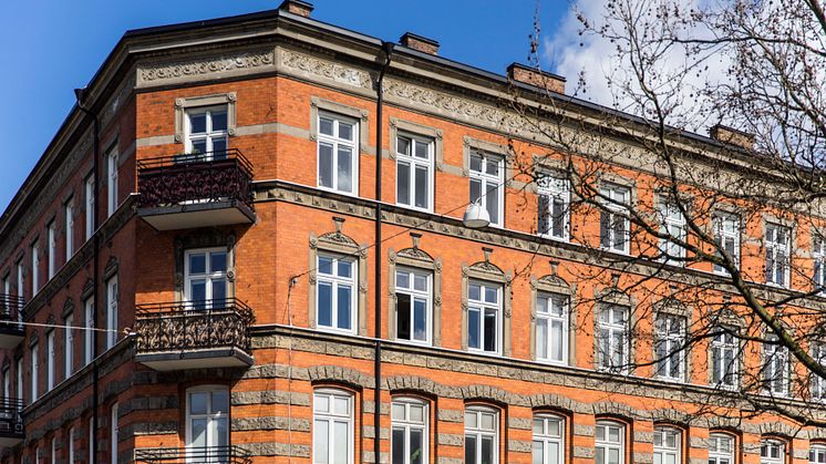 Kommentar till Mäklarstatistik: Det står och väger