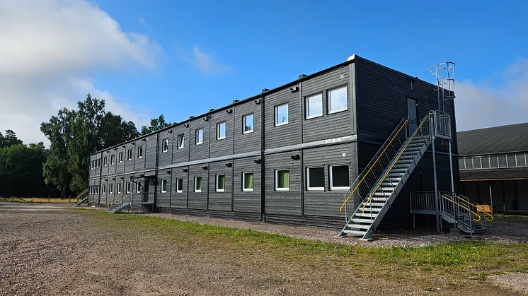 Exteriör bild av det nya elevboendet på Naturbruksskolan Uddetorp i Skara.