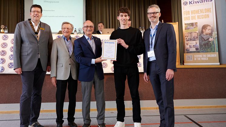 Bildungsunternehmen Tutoring for All erhält Preis der Kiwanis Kinderhilfe Deutschland 
