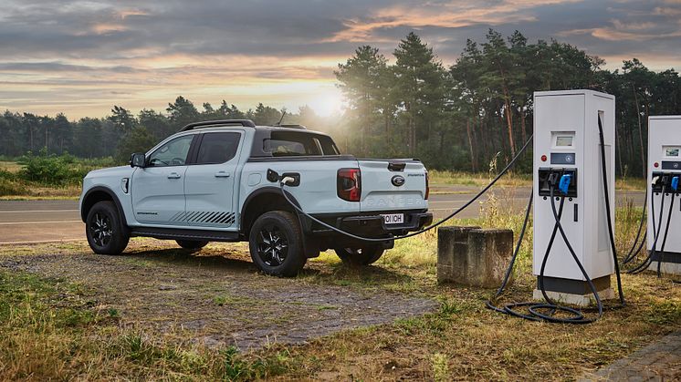 Ford Ranger PHEV gör sin debut på IAA Transportation