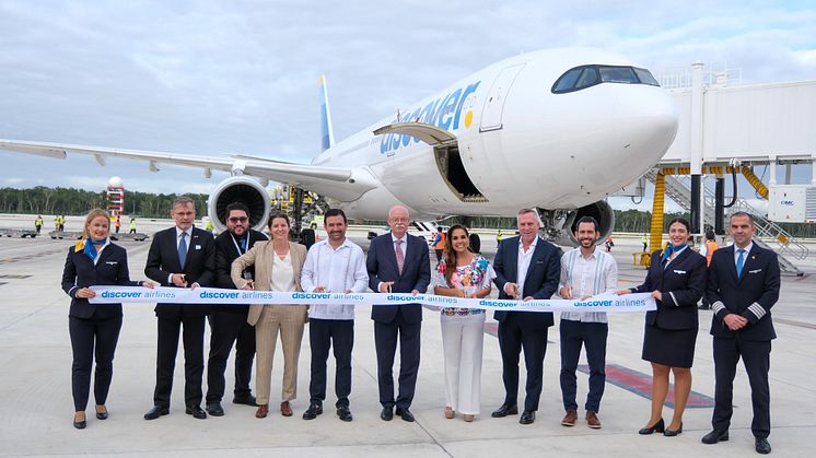 Ceremonial ribbon cutting in Tulum