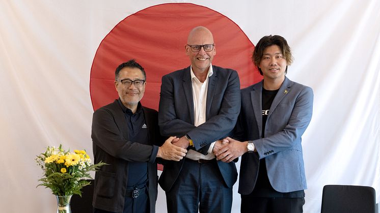 engcon signs agreements in Japan