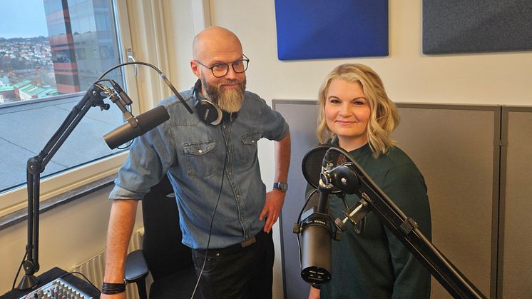 Johan Lundell och Malin Munter gör Sårpodden tillsammans.