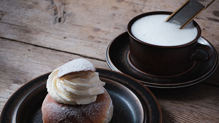 Te och Semla!