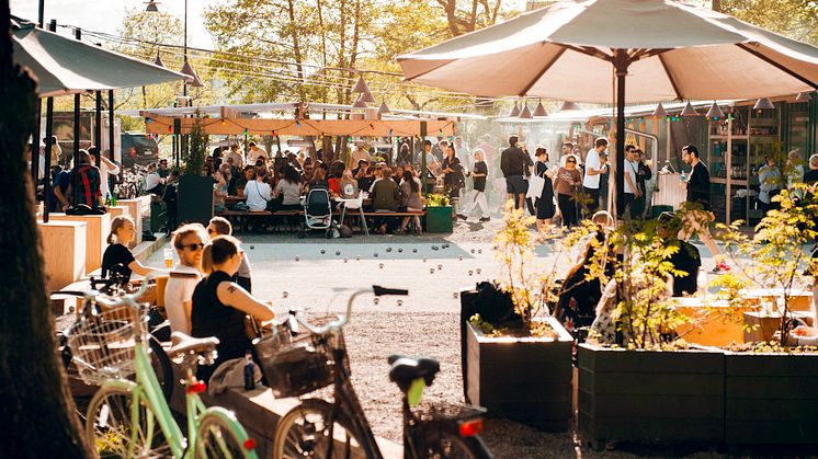 Solig sommardag på Boulebar tanto.