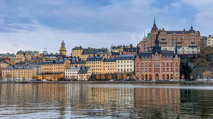 Stockholm leder elbilsboomen – 40 % av alla elbilar finns i huvudstaden