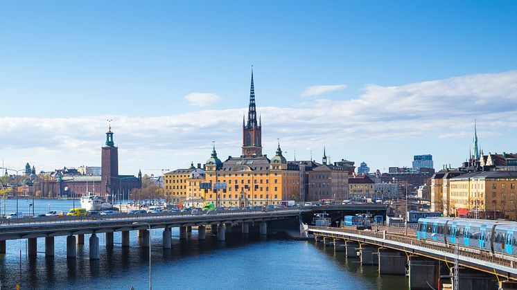 branschen larmar om brist på utbildad personal inom underhåll av vägar, broar och järnvägar