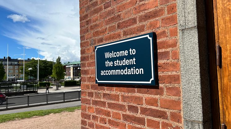 För tolfte året i rad erbjuder Trollhättan studentbostadsgaranti tack vare ett nära samarbete mellan Trollhättans Stad, Eidar Trollhättans Bostadsbolag och Studentkåren vid Högskolan Väst.