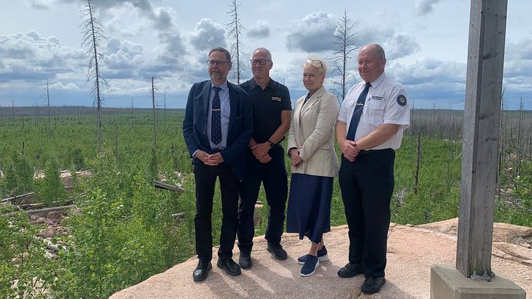 Johan Sterte, landshövding i Västmanlands län, Christer Ängehov, räddningschef räddningstjänsten Mälardalen, Charlotte Petri Gornitzka, GD MSB och Mats Jansson, räddningschef Södra Dalarnas räddningstjänstförbund.