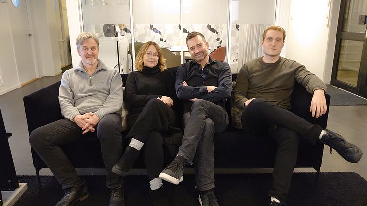 Linus Dahlin, Catarina Smedshammar, Mattias Sjunnesson och Marcus Björkman - teamet bakom PackBuds nya AI-drivna offerttjänst för åkerier 