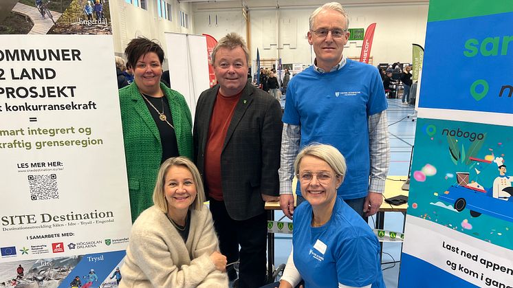Mia Falmdo, Destinasjon Engerdal, Dag Rønning, Engerdal kommune, Björn Engh, Trysil kommune, og Marthe Dyrud, prosjektleder SITE Destaination, Anja Holmøy Aamold hade flotte møter med elever på messen.