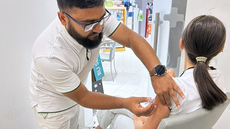 INFLUENSAVAKSINEN: I fjor valgte 220.000 å få satt årets influensavaksine i apotek. Foto: Vitusapotek 