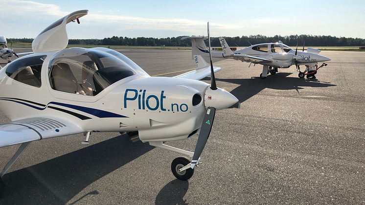 Fremtidige studenter ved Pilot Flight Academy ved Torp var blant dem som risikerte å ikke lenger få tilgang til ekstralån fra Lånekassen.