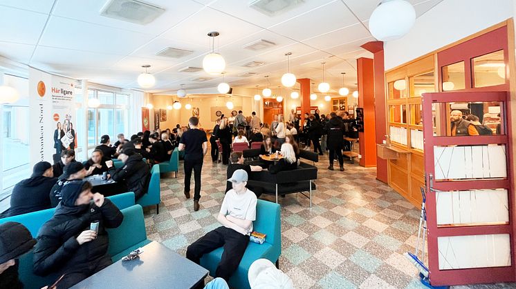 Mötesplats Zenith är en uppskattad mötesplats för unga på Strömbackaskolan. 