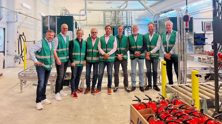 Gruppbild med medarbetare från GPBM Nordic och Miljø Norge – ett möte kring återbruk och hållbarhet.