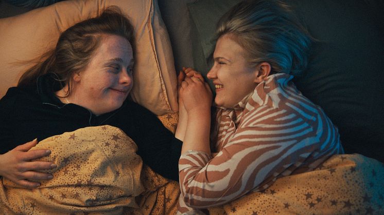 Bild på Ida & Emma från filmen.