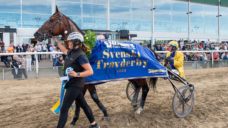 Fame and Glory efter Derbysegern