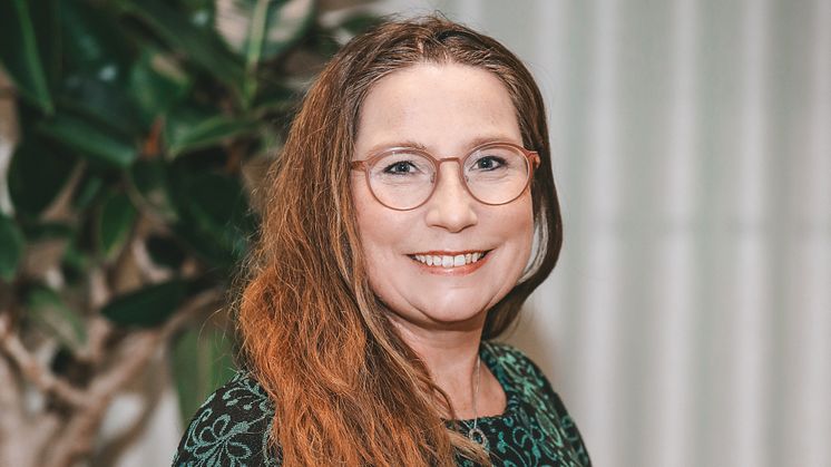 Anette_Bagger2025.JPG