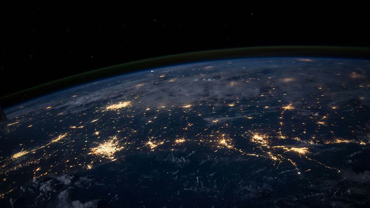 Energiesparen für den Planeten und das Haushaltsbudget: Zur Earth Hour 2025 rückt idealo.at das Thema Energieeffizienz und bewusste Kaufentscheidungen ins Zentrum – für weniger CO₂ und mehr Geld im Börserl.
