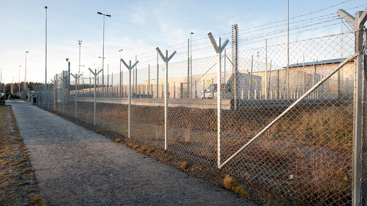 Nuvarande anstalt i Norrtälje kommun med cirka 220 medarbetare. Nu planerar Kriminalvården en helt ny anstalt med upp till 600 platser och 450 medarbetare. Foto: Kriminalvården