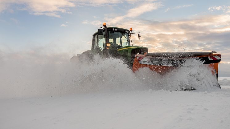 ”Ingen vill ha en traktor och plog som vägrar samarbeta när snön vräker ner”