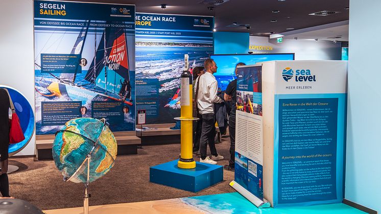 Meereswissenschaftler*innen des GEOMAR untersuchen weltweit, wie nächtliches Kunstlicht das Wachstum von Kleinalgen beeinflusst – die Expedition wird live übertragen.
