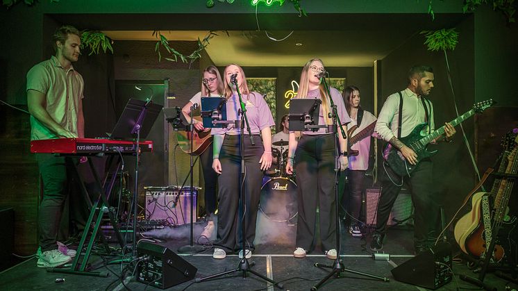 Erste „Uni Band Night“ feiert großen Erfolg