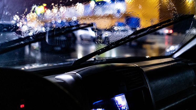 Mehr als nur ein Gefühl: Bei Nacht sehen Frauen schlechter