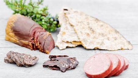 Stödet är för lantbrukare och mindre företag som vill förädla jordbruks-, trädgårds-, rennärings- eller naturprodukter till livsmedel. Det är möjligt att få upp till 40 procent av investeringskostnaden. Foto: Scandinav.