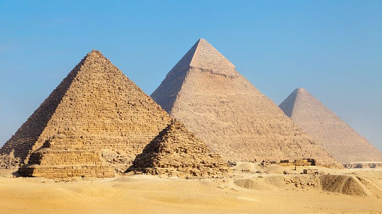 Ägypten ist ein attraktives Reiseland mit einem großartigen touristischen Angebot, luxuriösen Hotels, traumhaften Strände, einer reichen Kultur und faszinierender Unterwasserwelt.