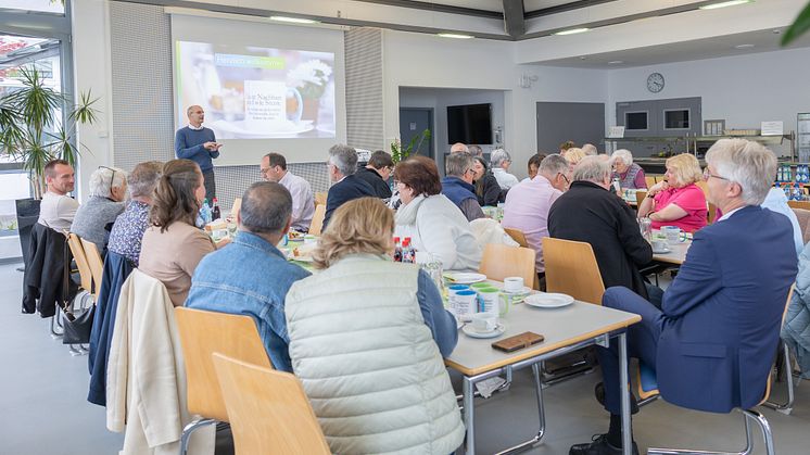 The regular neighbourhood get-together was once again very well attended this year, much to the delight of managing director Michael Herkommer.