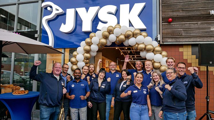 Het team van JYSK Delft voor de opening.