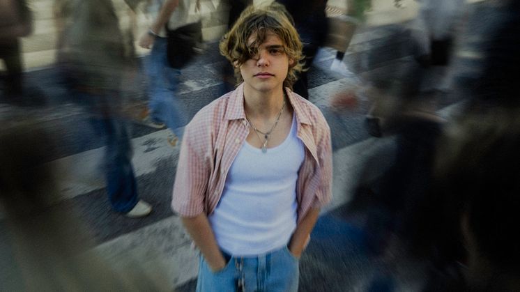 NY SINGEL. Oscar Stembridge släpper “How Did We End Up Here” – ett känslosamt indiepop-anthem för en värld i kris