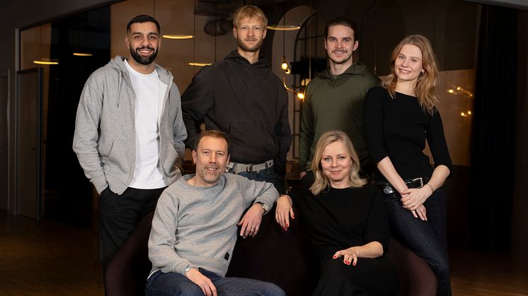 © Per Andersen/Miso Film, Øverst fra venstre Soheil Bavi, Gustav Giese, Marco Ilsø, Clara Rosager, Jakob Cedergren, Lene Maria Christensen