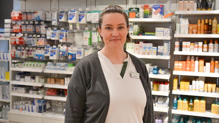 INFLUENSA: Vinterens influensautbrudd er i gang, og farmasøytene i Vitusapotek gir tips til å unngå å bli smittet, og hvordan lindre symptomene. Foto: Vitusapotek 
