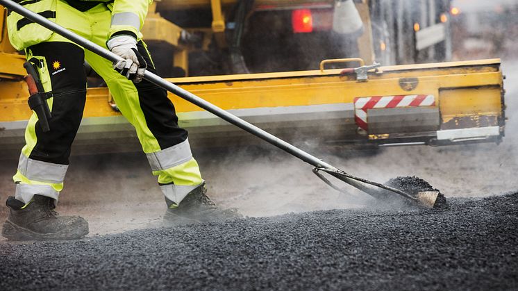 Fokus på trafiksäkerhet och asfaltering i Molkom under våren