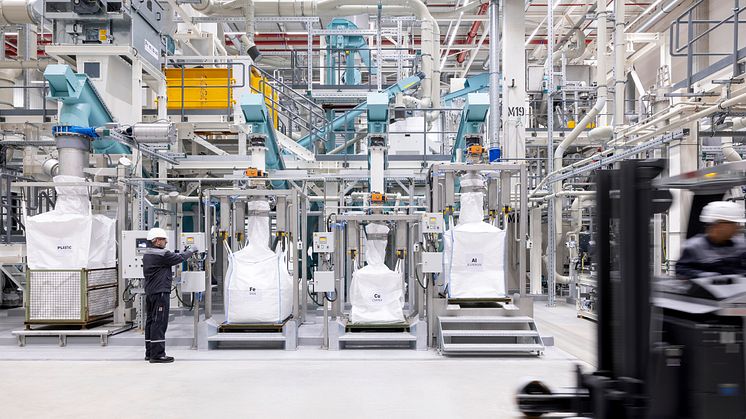 Den nya anläggningen ska återvinna material som räcker till fler än 50 000 batterimoduler per år.