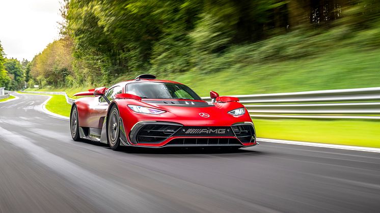Mercedes-AMG ONE blev den 23 september första gatbil någonsin att komma under 6:30 på Nürburgrings nordslinga. 6:29.090 blev rekordtiden.