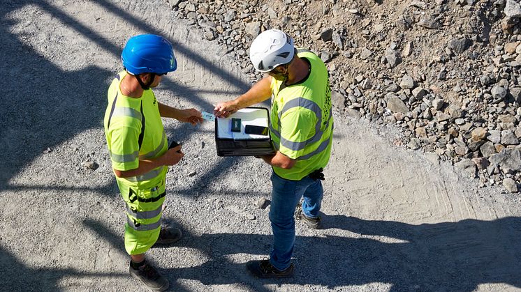 Hela byggbranschen har problem med fusk på arbetsplatser. MKB startade arbetet mot arbetslivskriminalitet på allvar 2021. Sedan dess har bostadsbolaget genomfört över 300 arbetsplatsrevisioner.