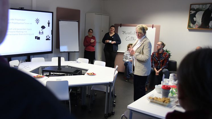 Vizepräsidentin Prof.in Dr.in Corinna Onnen bei der Eröffnung der "Komfortzone".