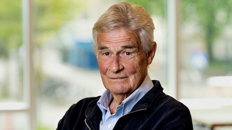 Vid Skaraborgs Akademis helkväll på Högskolan i Skövde kommer akademiledamoten, statsvetarprofessorn Sören Holmberg, föreläsa om det just avslutade amerikanska valet  (Foto: Johan Wirgborg)