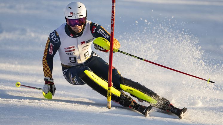 Emil Pettersson är en av åkarna som kör Europacuppremiär kommande helg. Foto: Simon Eliasson