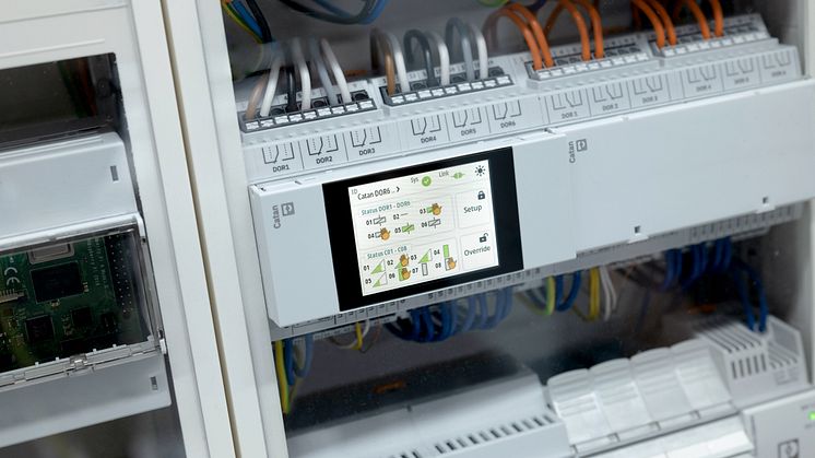 VMM_PR5712GB_New controller family for building and room automation(02-25).jpg